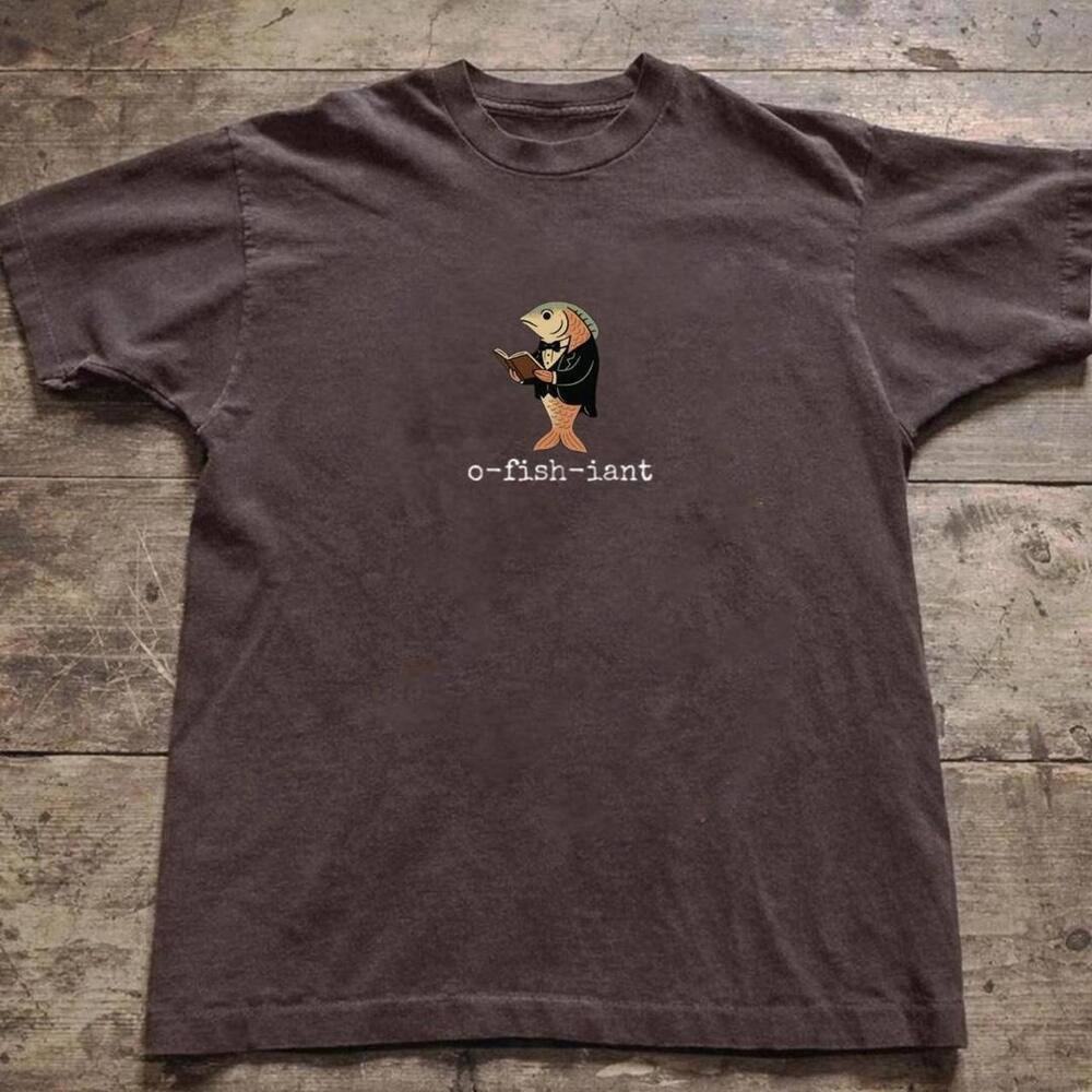 Gildan Men Brown T-Shirt, Brown O-Fish-Iant Graphic Tee